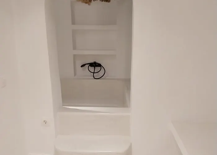 Altana Boutique Hotel 3*