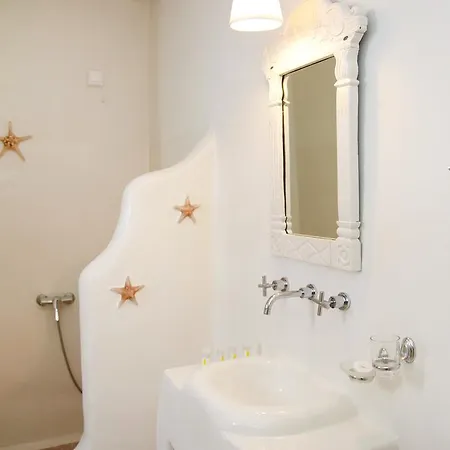 Отель Altana Boutique